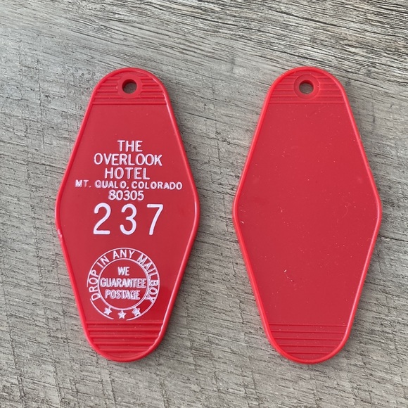 Accessories - Overlook Hotel Keychain